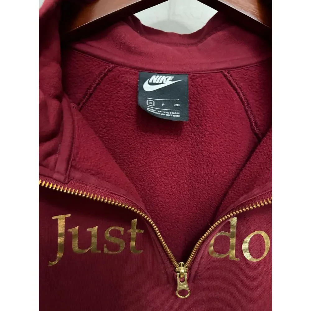 Nike Sportswear Shine Funnel-Neck 1/4 Zip cropped sweatshirt with gold accents